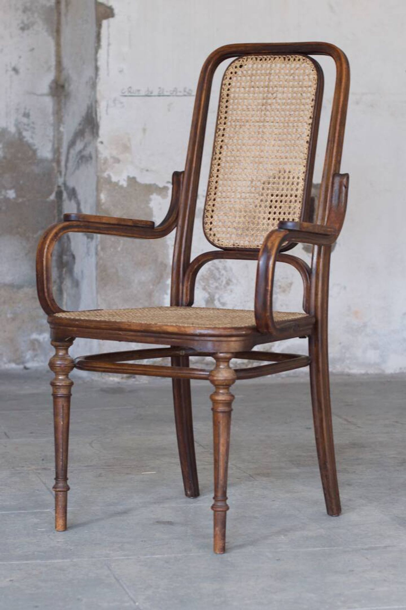 Fauteuil en noyer courbé Michael Thonet - 1914