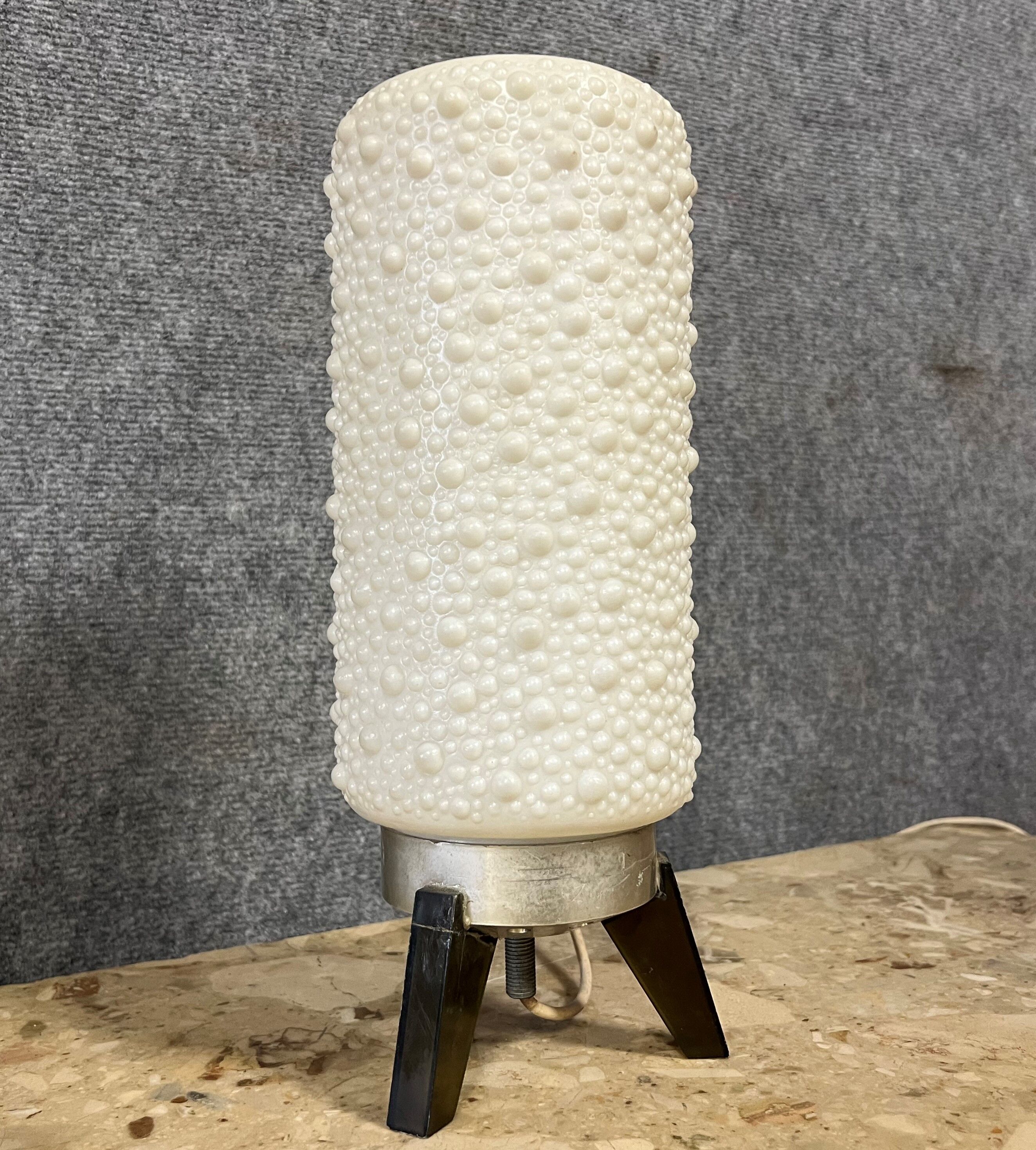 Bubble lamp in white plastic, plexiglass and aluminum from the 70s