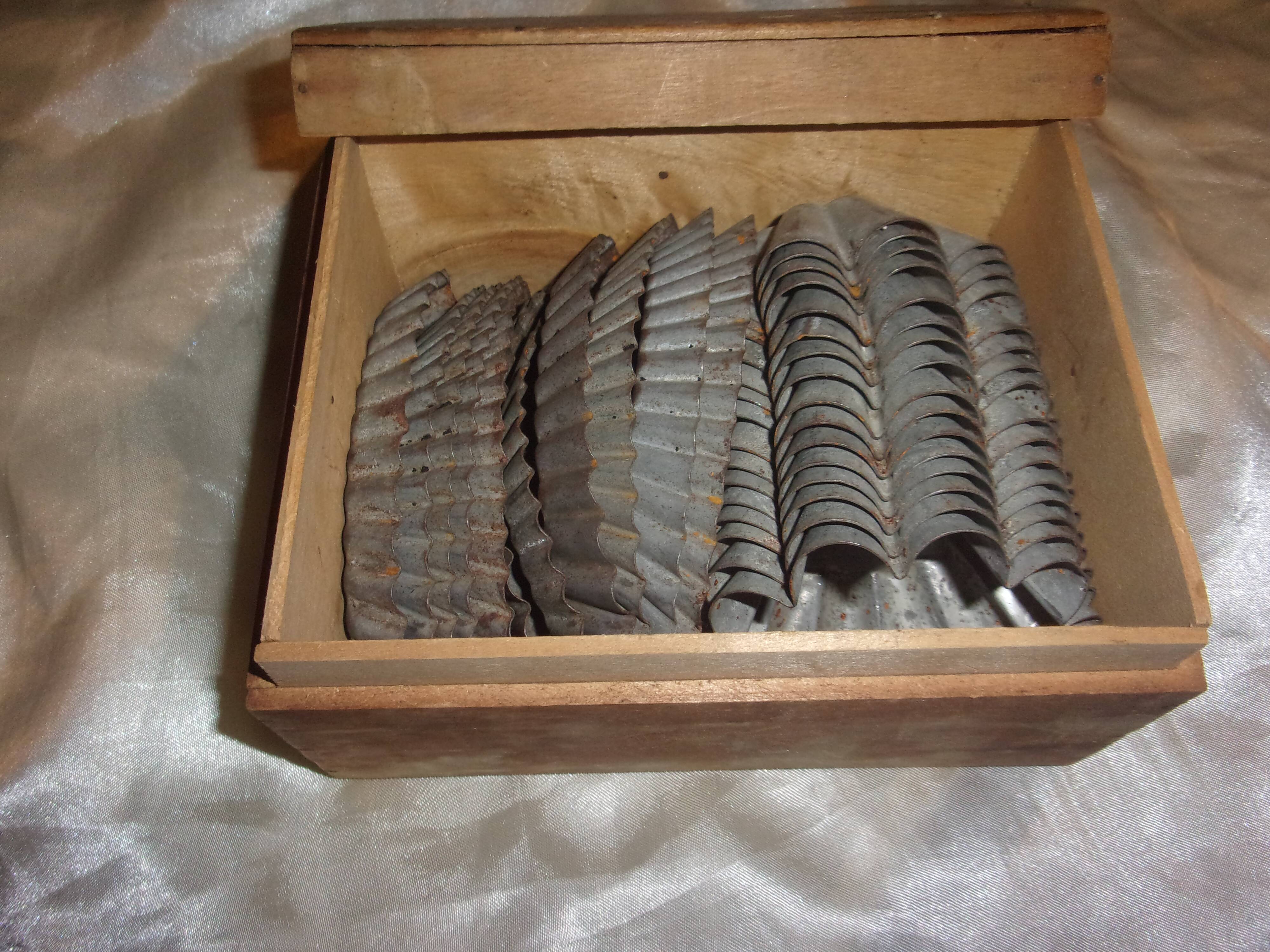 Box of old small molds