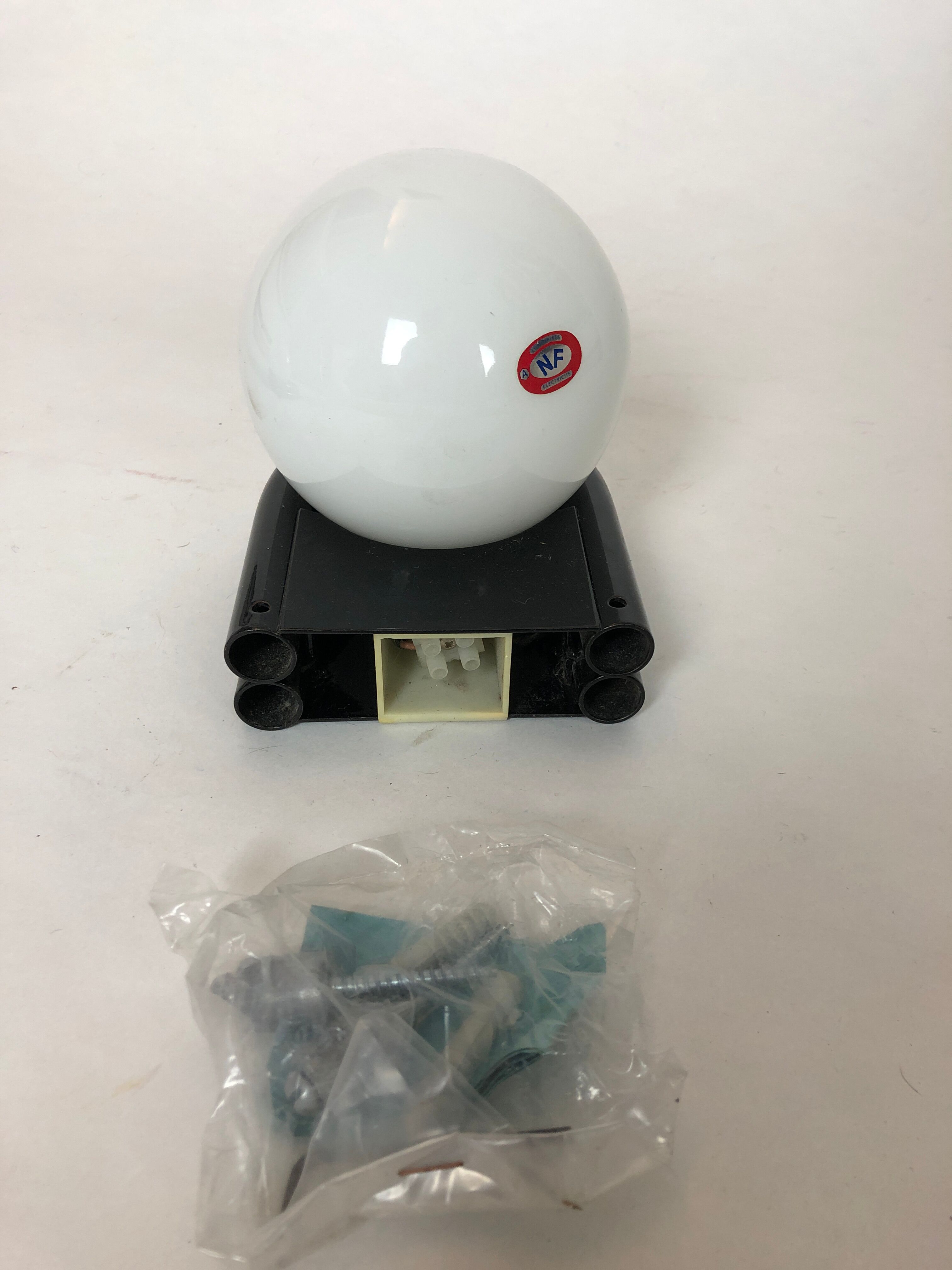 Lot of wall lamps 80