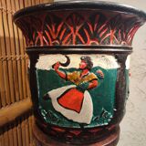 Basque pot cache, 20th century.