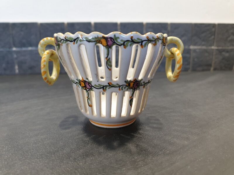 Basket in openwork earthenware Emile Tessier (1887-1971) in Malicorne