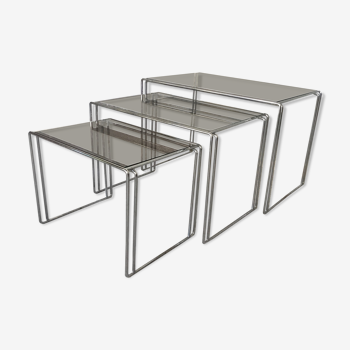 Suite of 3 space-age nesting tables stainless steel and glass - design 1970