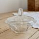 Bonbonnière vintage verre moulé à couvercle – Décor perlé