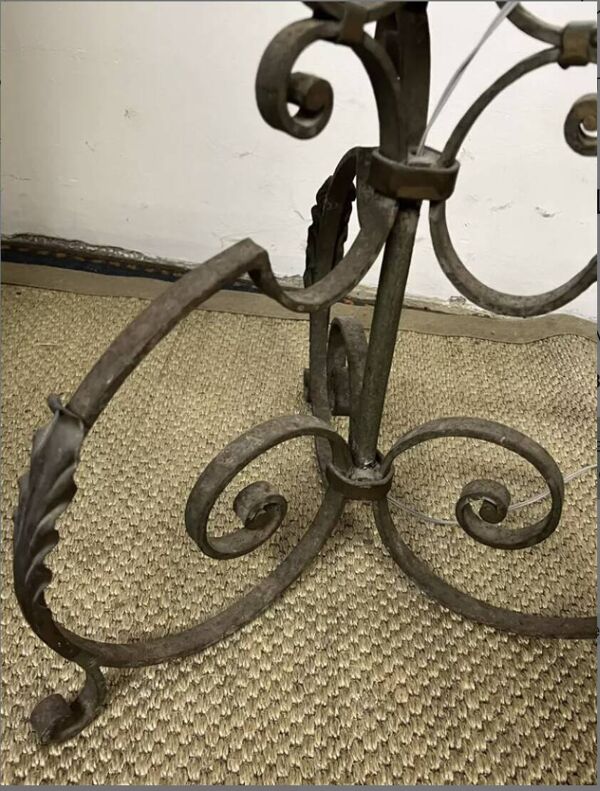 Pied de lampadaire Art déco en fer forgé des années 30