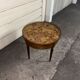 Ancienne table basse guéridon d'époque du XXème siècle