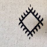 Grand coussin berbère etnique blanc 60x90 cm