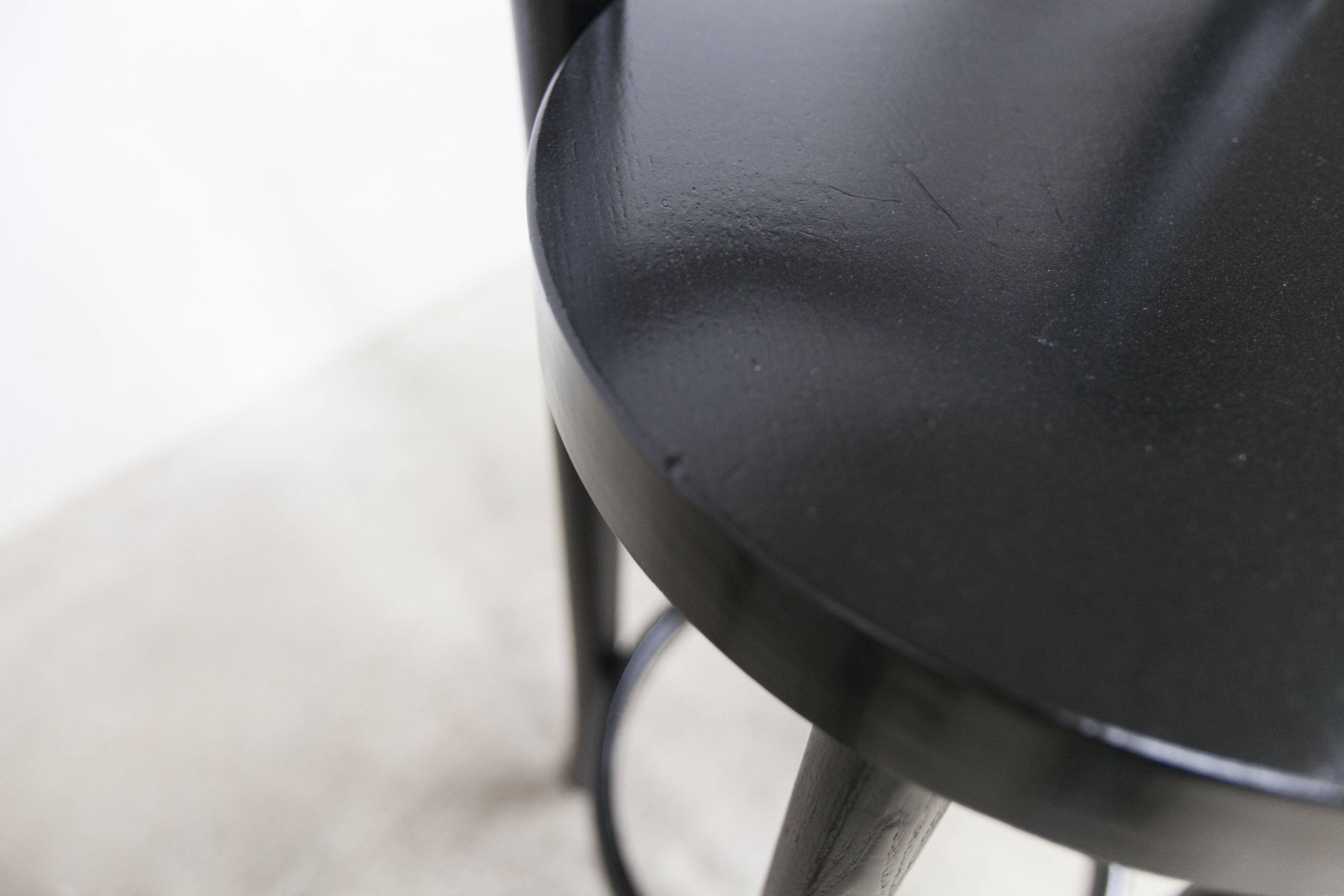 Pair of Baumann high stools, Dialog model, 79 cm