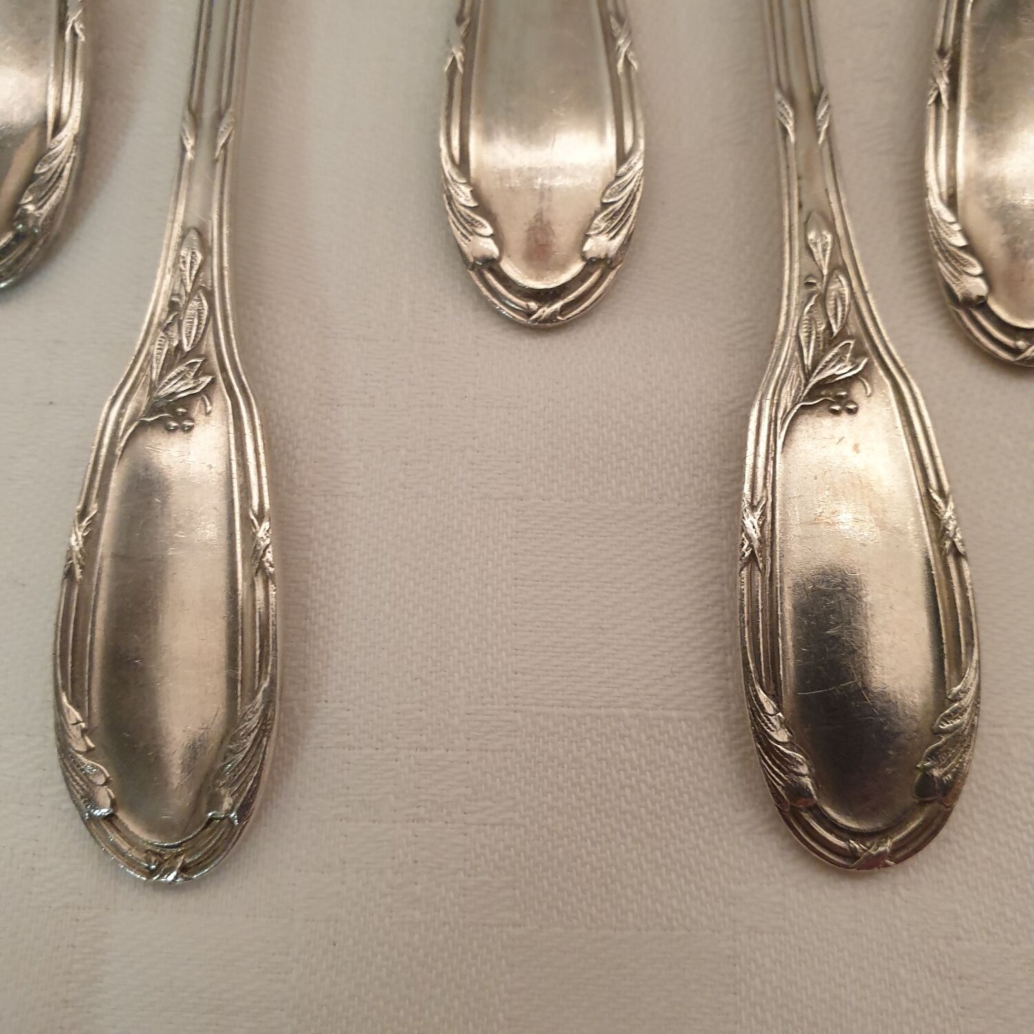 12 small silver metal spoons Orbrille