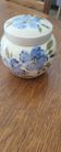 Ceramic pot and its lid