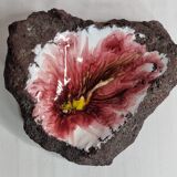 Empty pocket in vintage enamelled lava stone, 20 cm