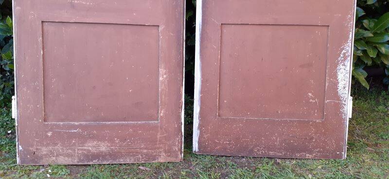 Pair of old cupboard doors h220.5xL75cm each
