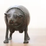 Bert Kiewiet – 'Het Tietenbeest', bronze fantasy creature, circa 1980