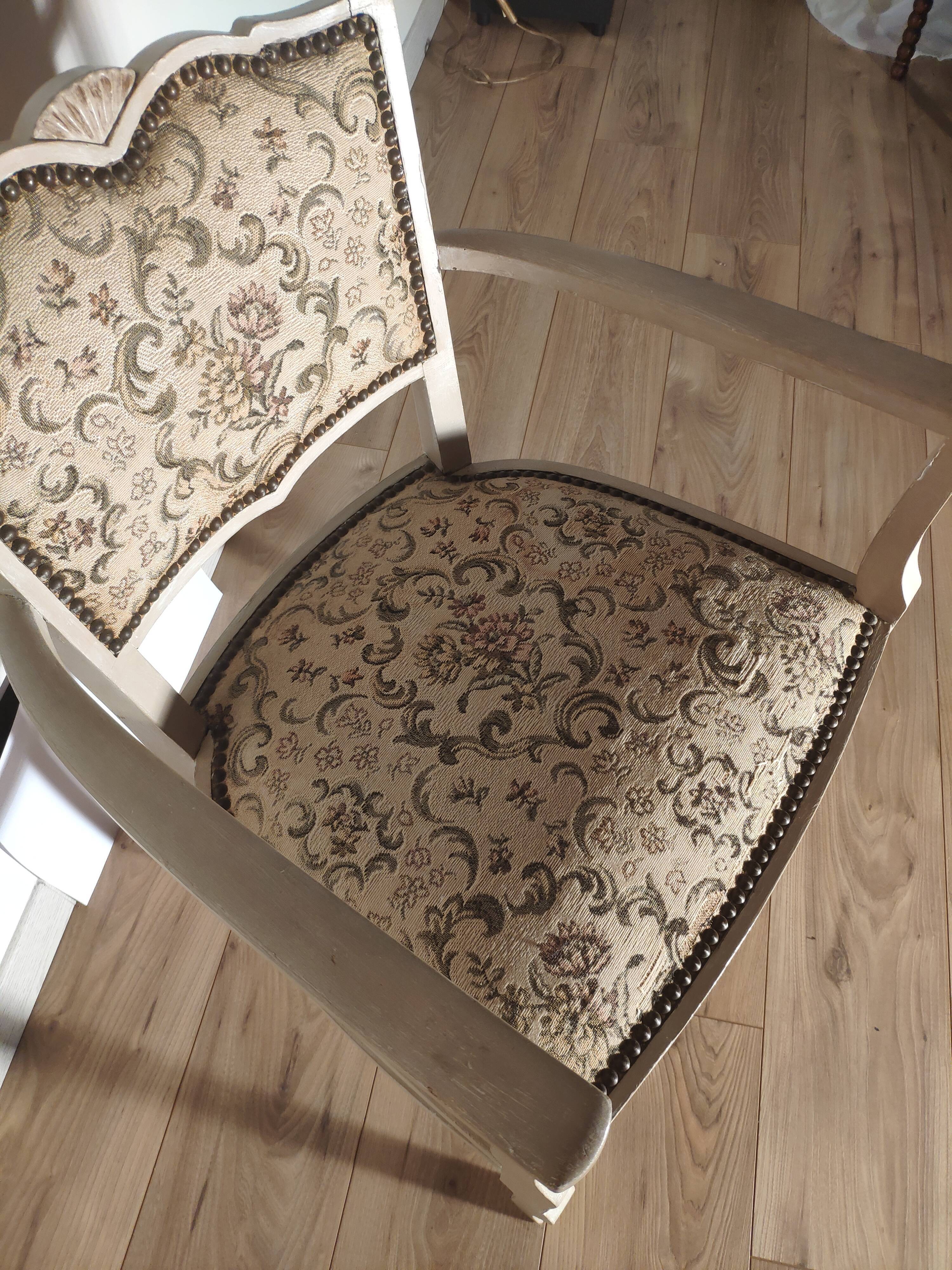 Former shabby chic armchair