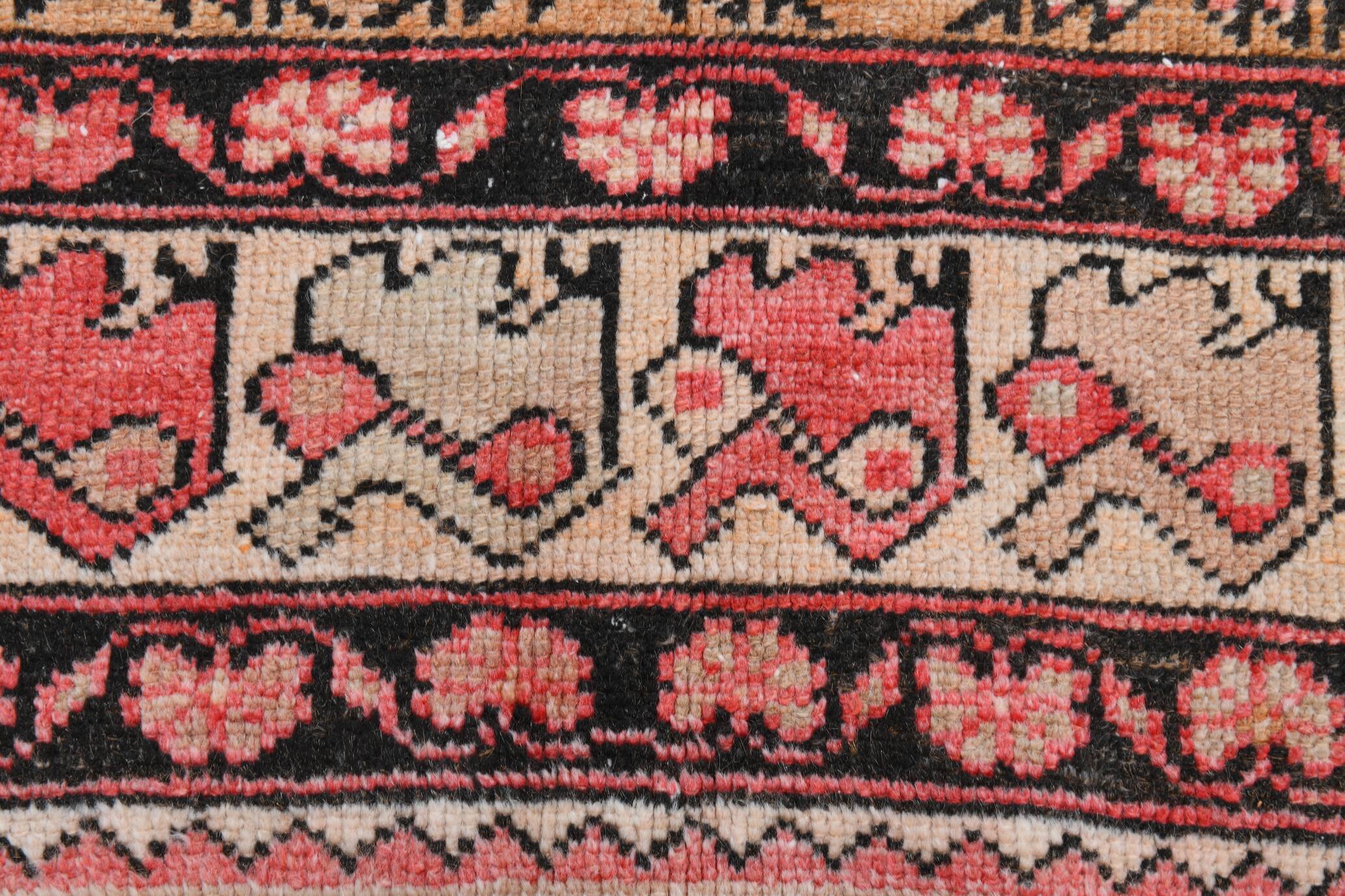 5x9 Red & Cream Antique Vintage Rug 142x267Cm SK 19962