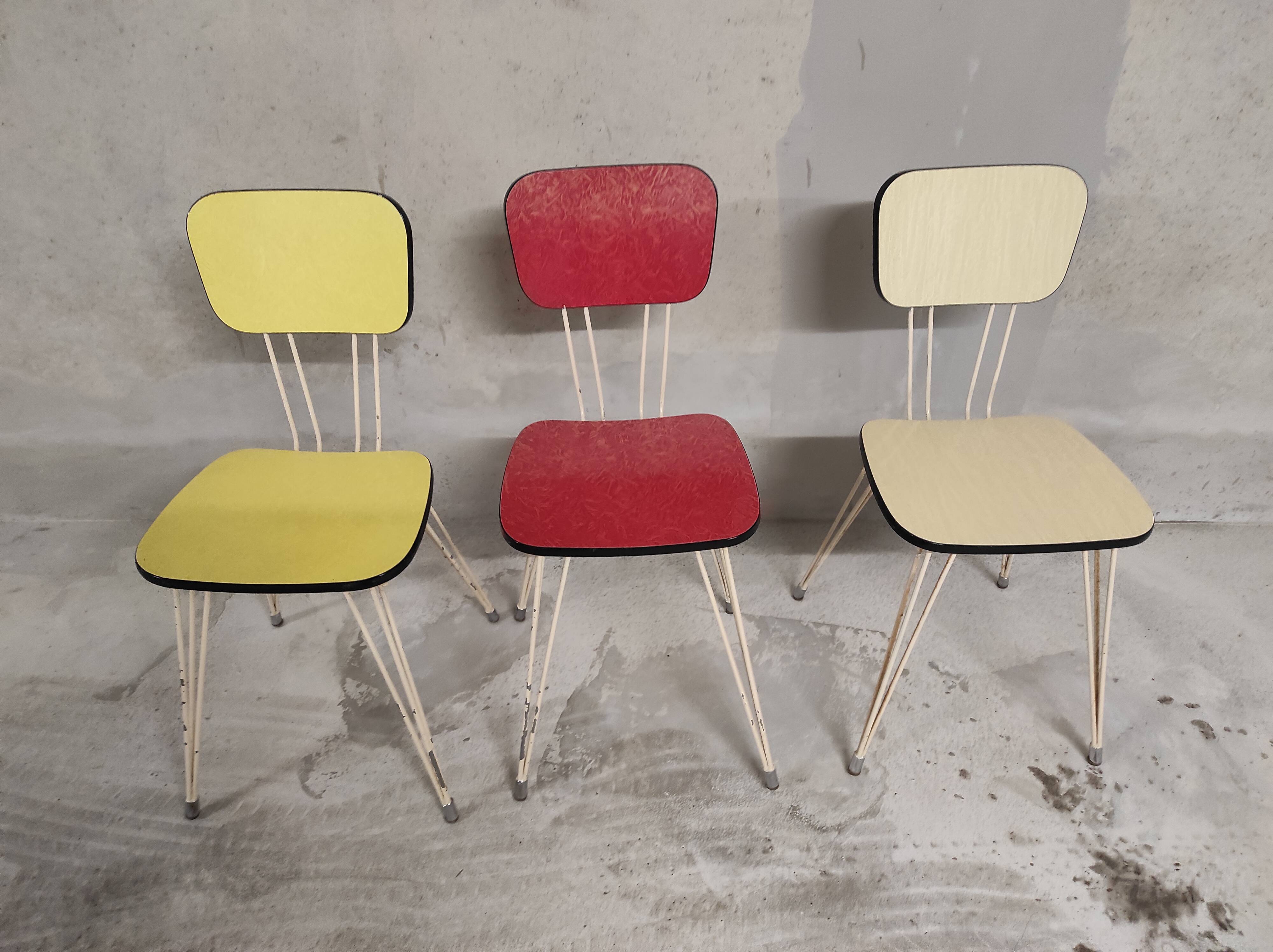 Chairs in formica feet Eiffel