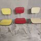 Chaises en formica pieds eiffel