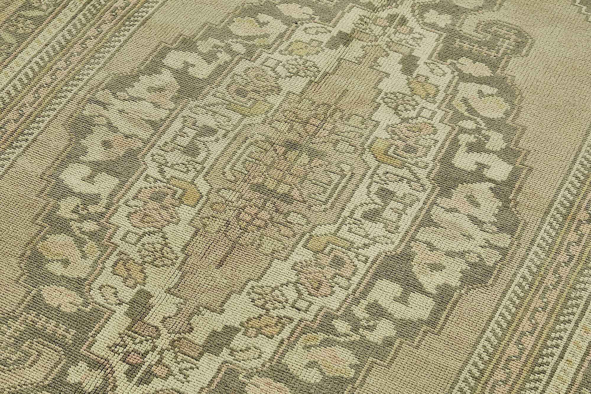 Turkish Vintage Anatolian Rug 154 cm x 278 cm