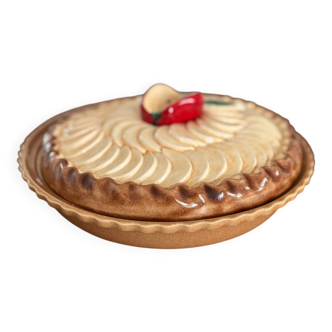 Vintage ceramic pie dish with decorative apple lid