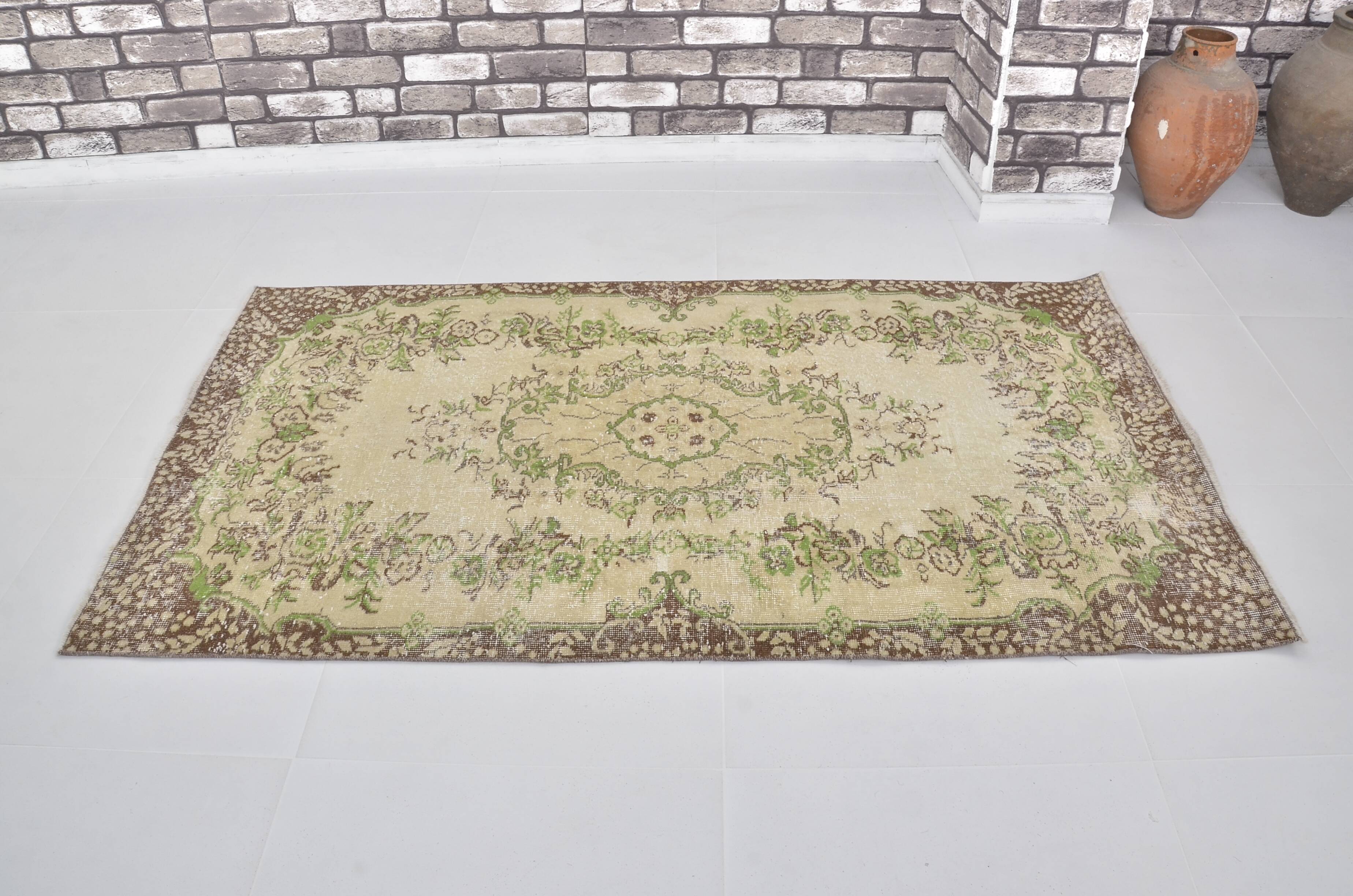 Vintage Anatolian Ouhak Carpet sku 2337