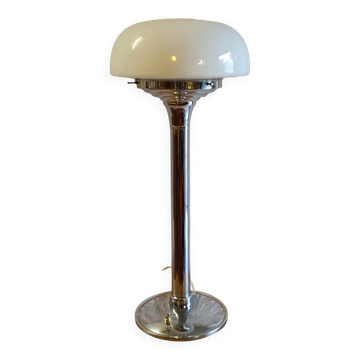 Table lamp in Bauhaus style with chrome metal and opaline globe - mid 20th century.