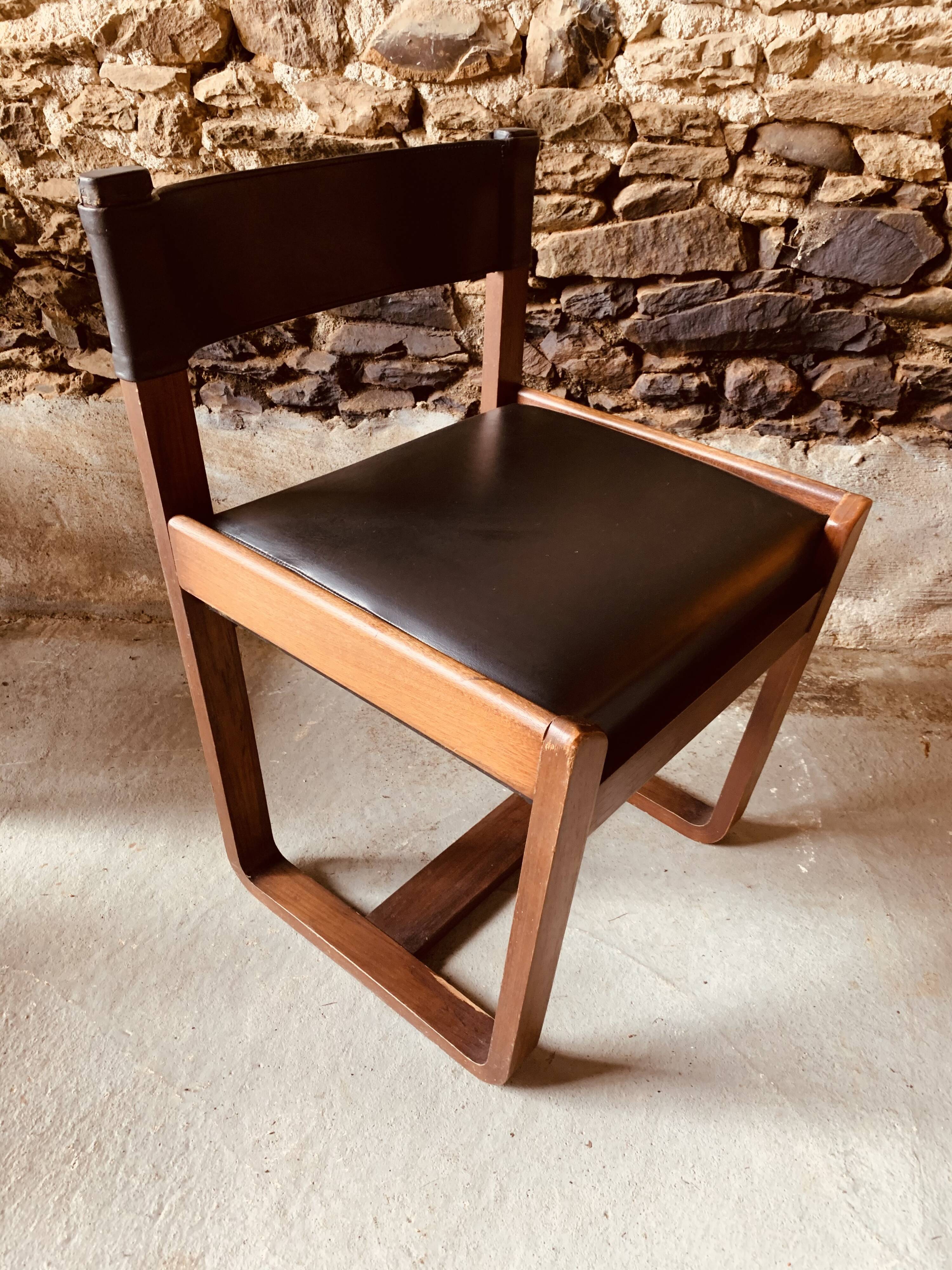 6 black chairs by Gunther Hoffstead for Uniflex - 1960's