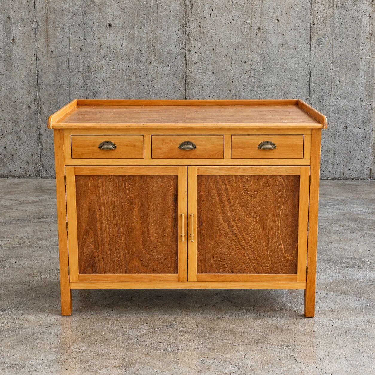 Wood combination sideboard / side board / dresser / 2 x drawer / 1970s