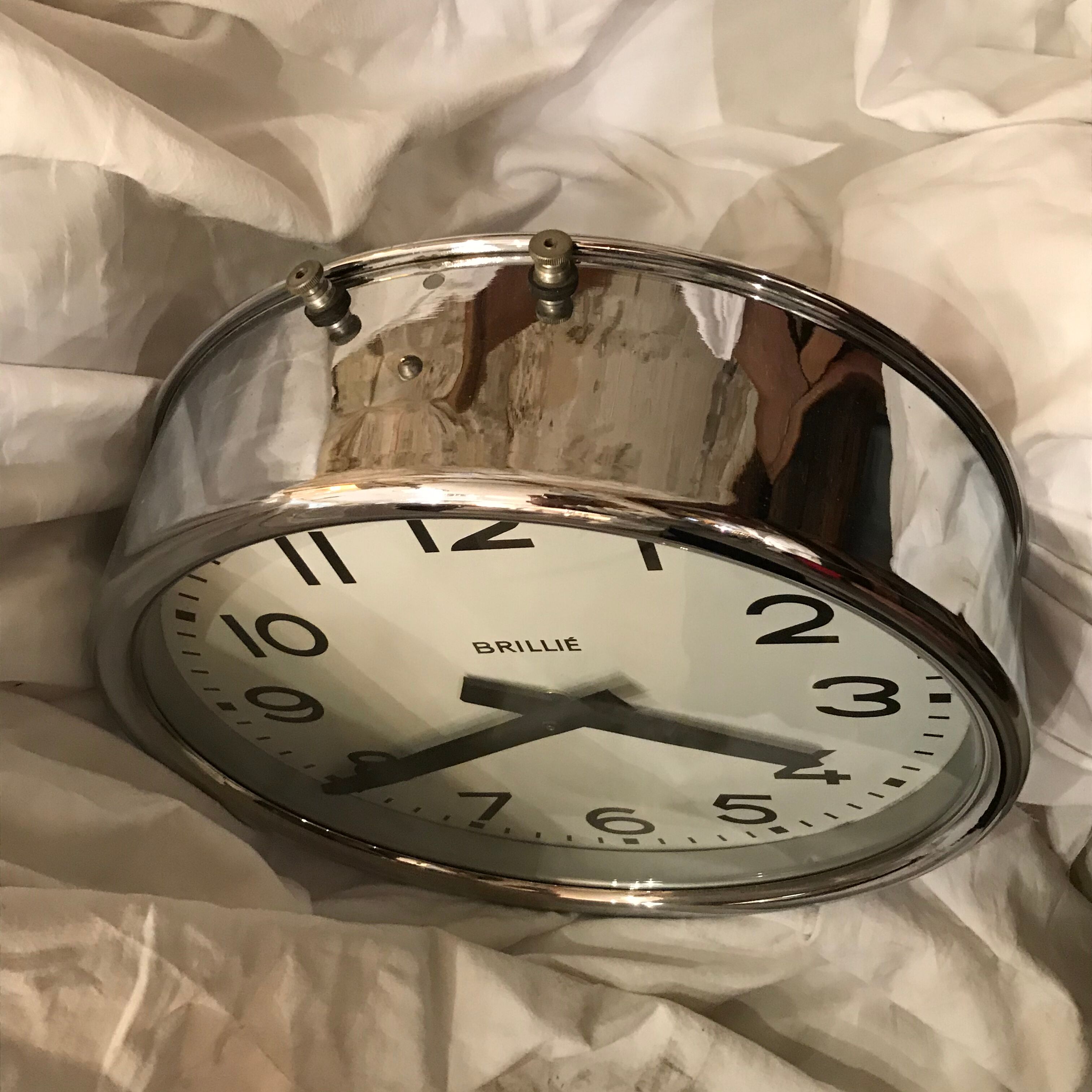 Horloge pendule Brillie chromée 32 cm fonctionne industrielle usine gare atelier sncf