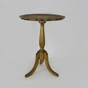 Pedestal table vintage Florentine side table in hand painted and gilded engraved wood. Year 50