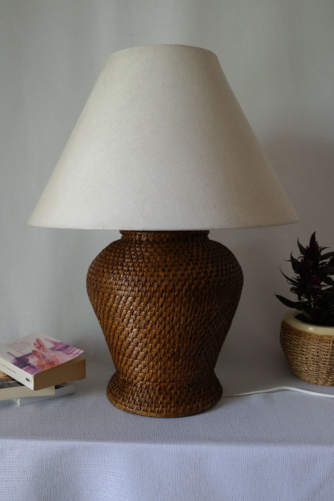 Vintage braided rattan lamp foot 60