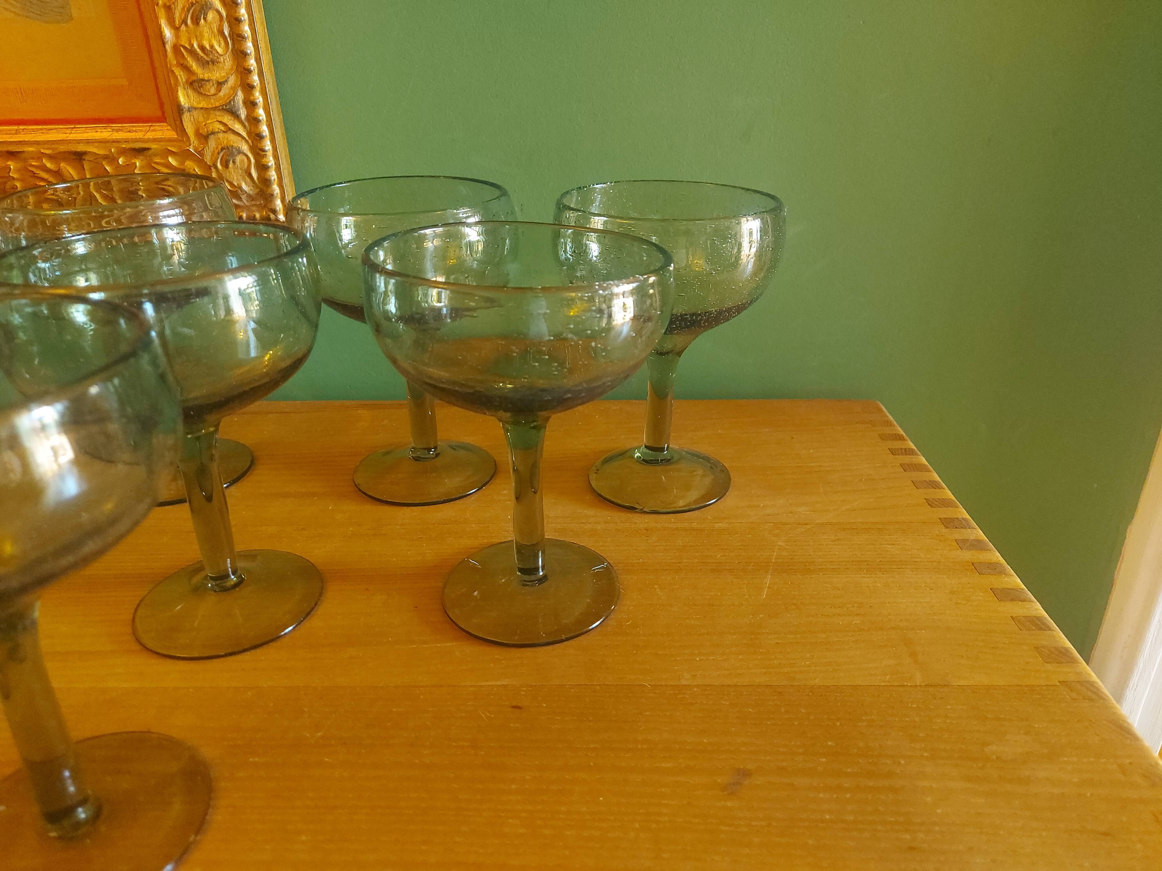 8 glasses in blown glass from Biot (cocktail, fruit cup)
