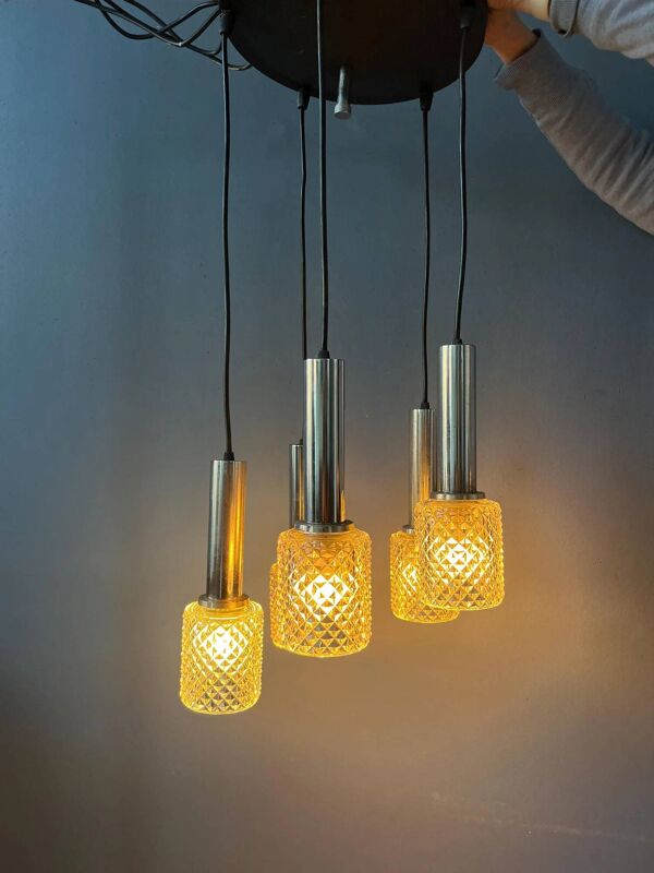 Lampe suspendue en cascade de verre cristal du milieu du siècle