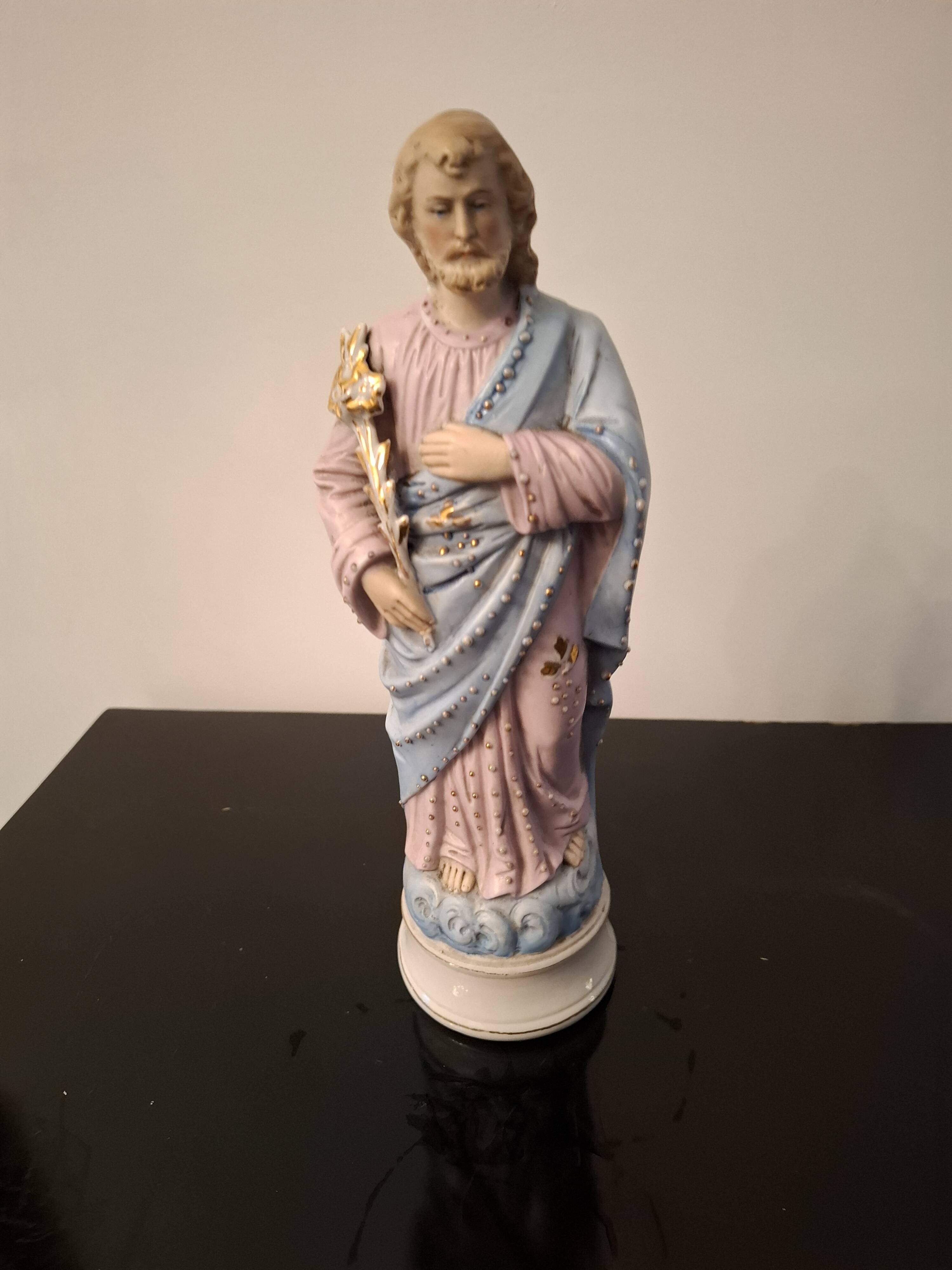Biscuit religious statue