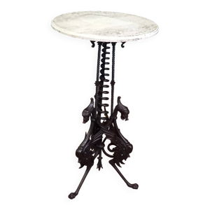 Table en fer forgé avec