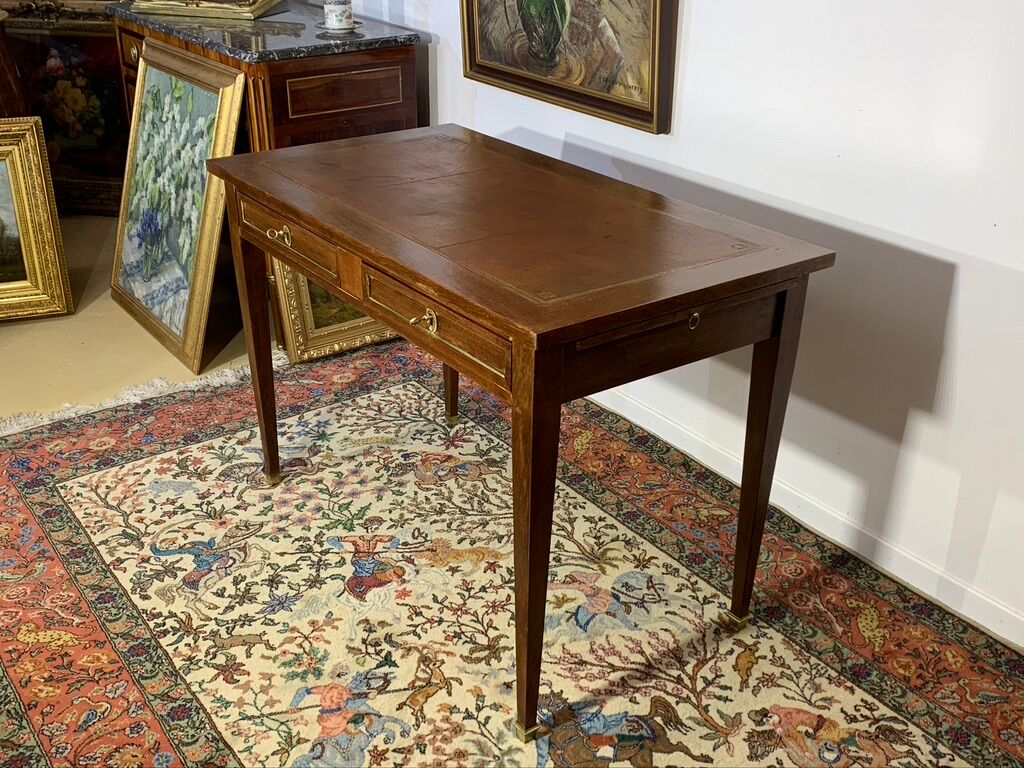 Bureau style louis xvi