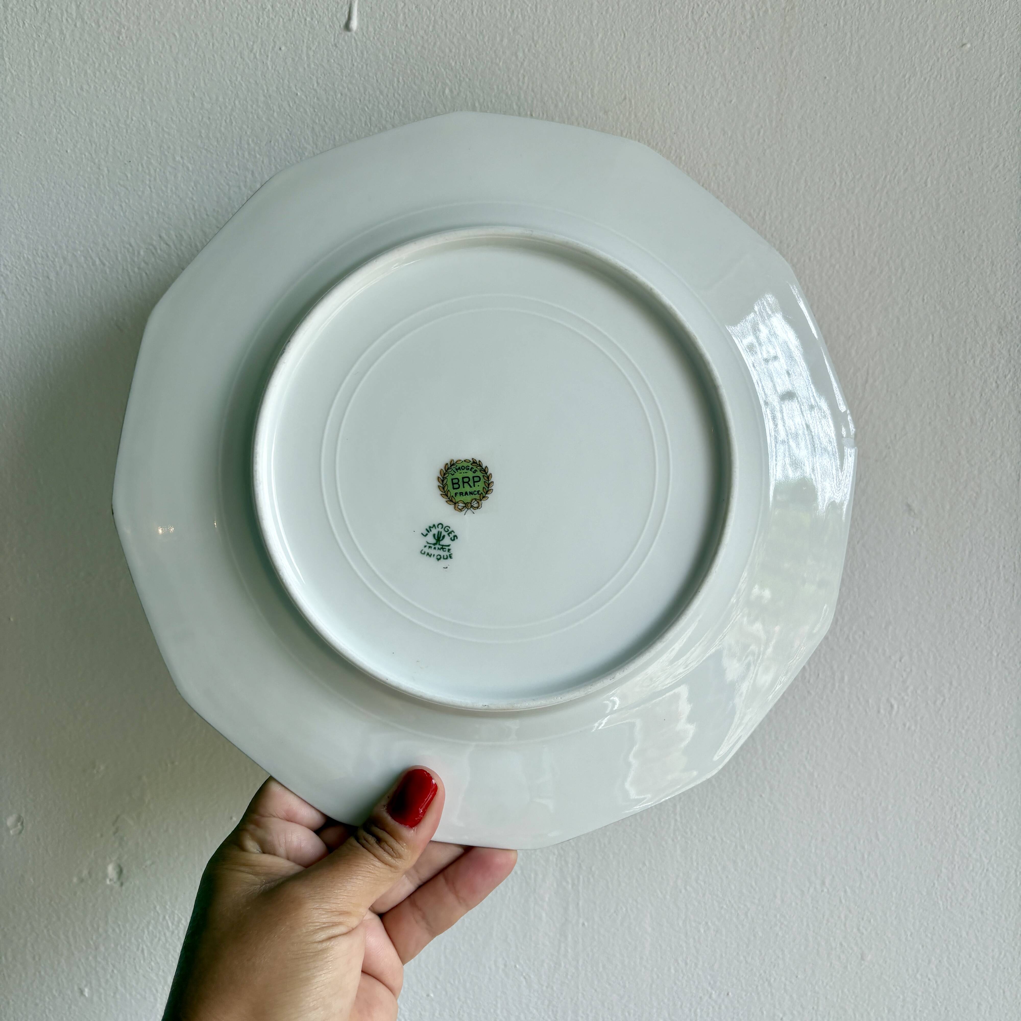 Set of 4 vintage flat plates in Limoges porcelain