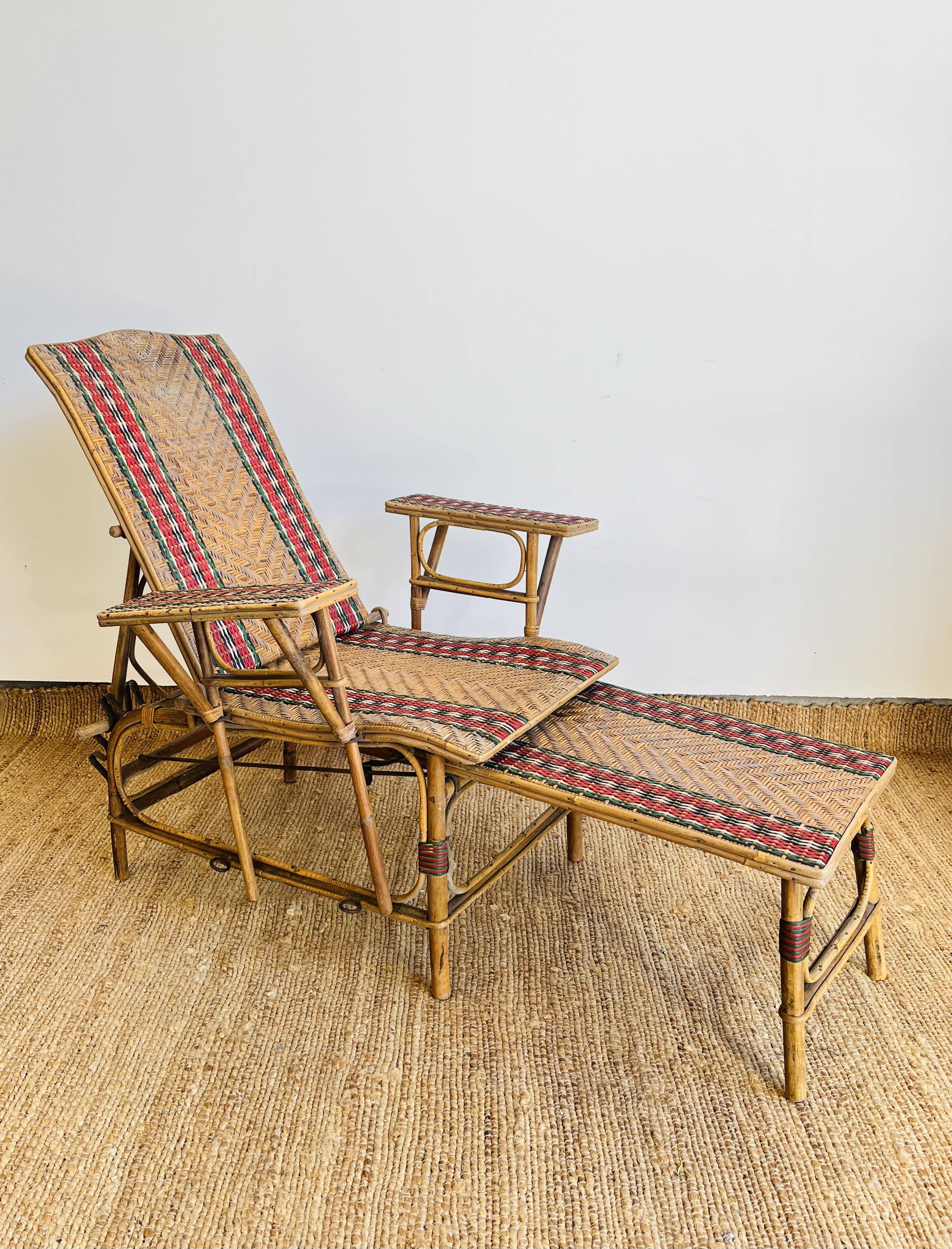 Antique Art Deco rattan and wicker chaise longue