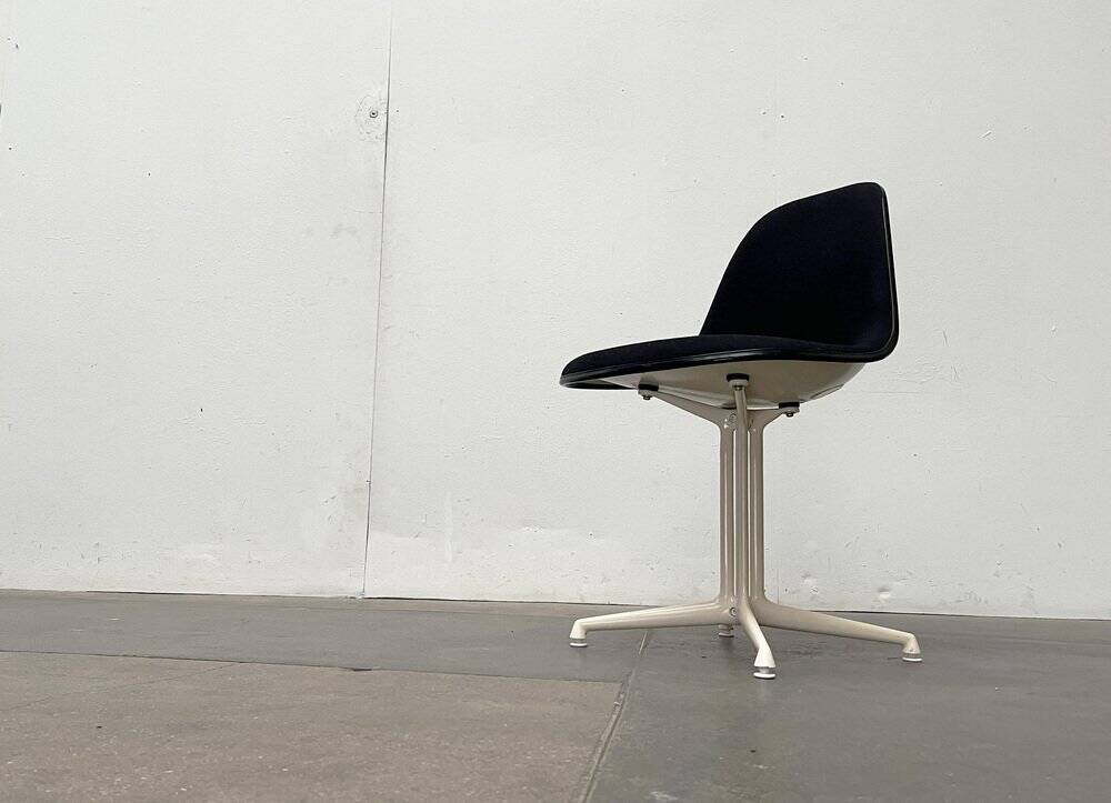 Chaise La Fonda par Charles & Ray Eames pour Herman Miller, années 1960