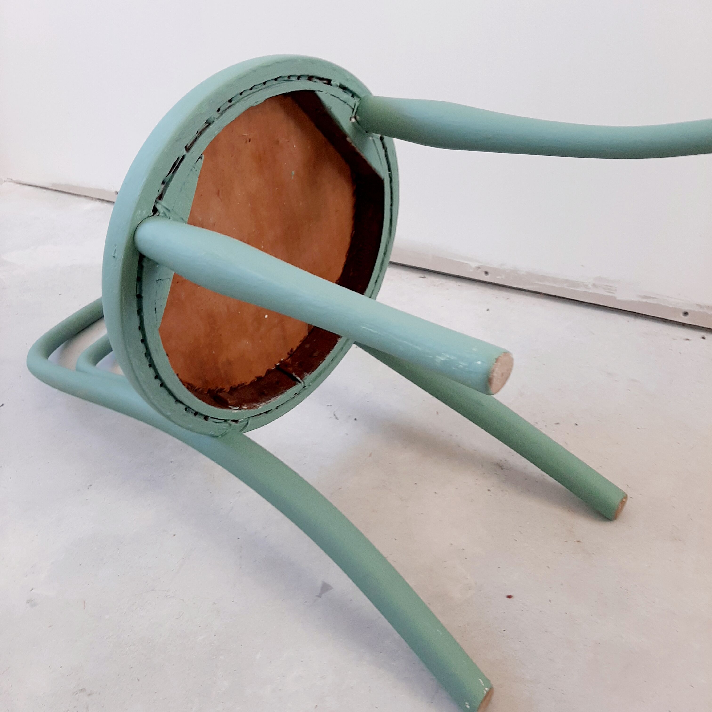 Ancienne chaise Thonet enfant celadon