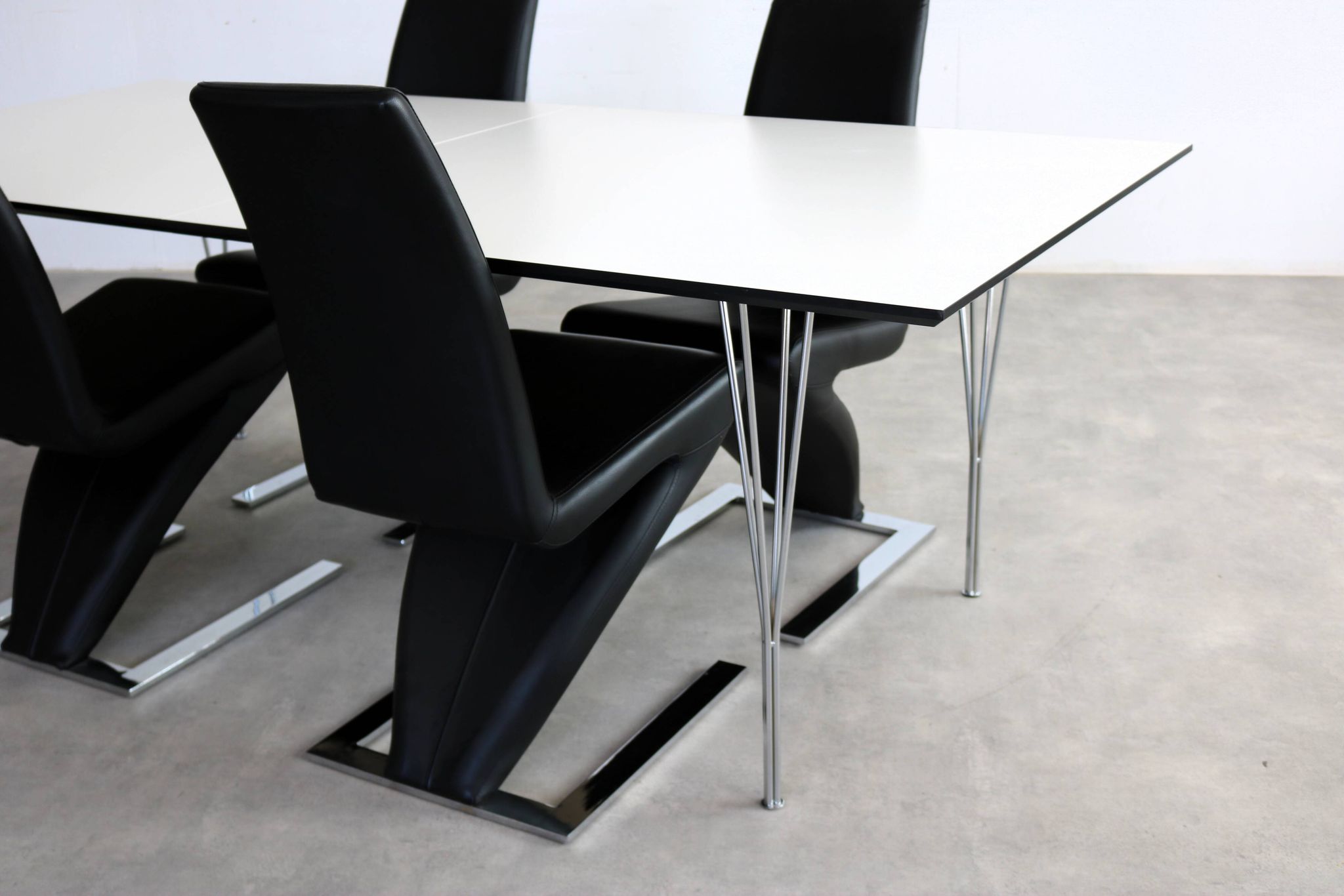 Table à manger, Suède années 90