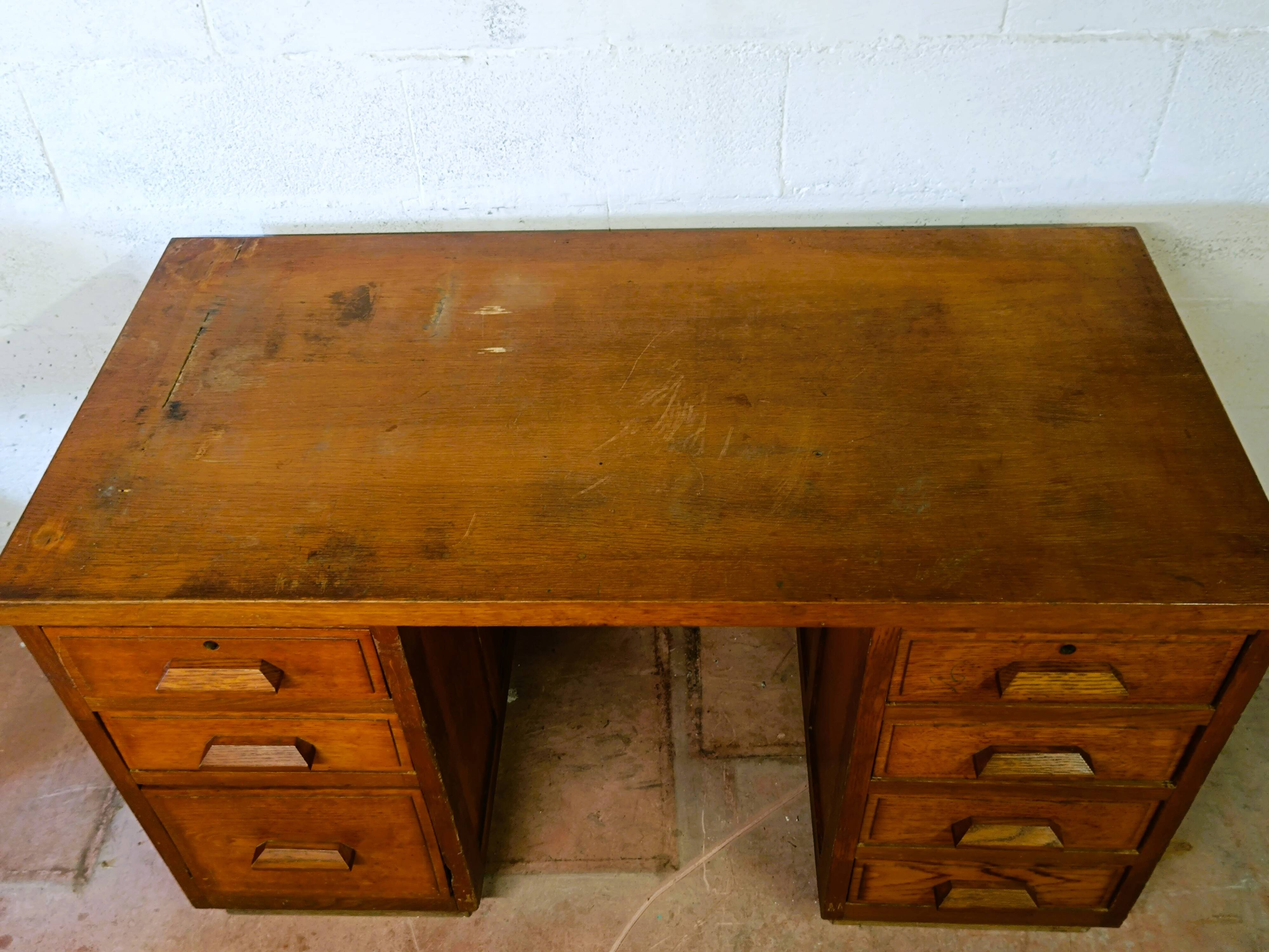 Art Nouveau oak desk and chair