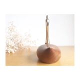 Statuette cygne en teck et laiton