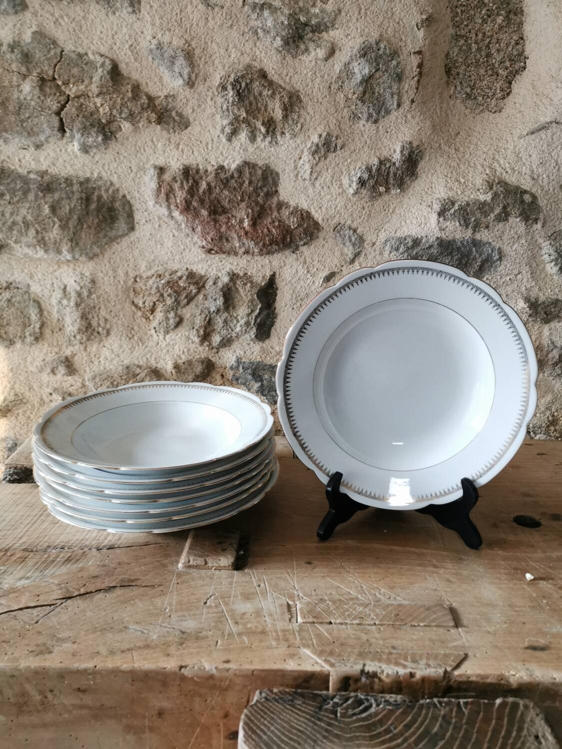 8 Bavaria porcelain soup plates