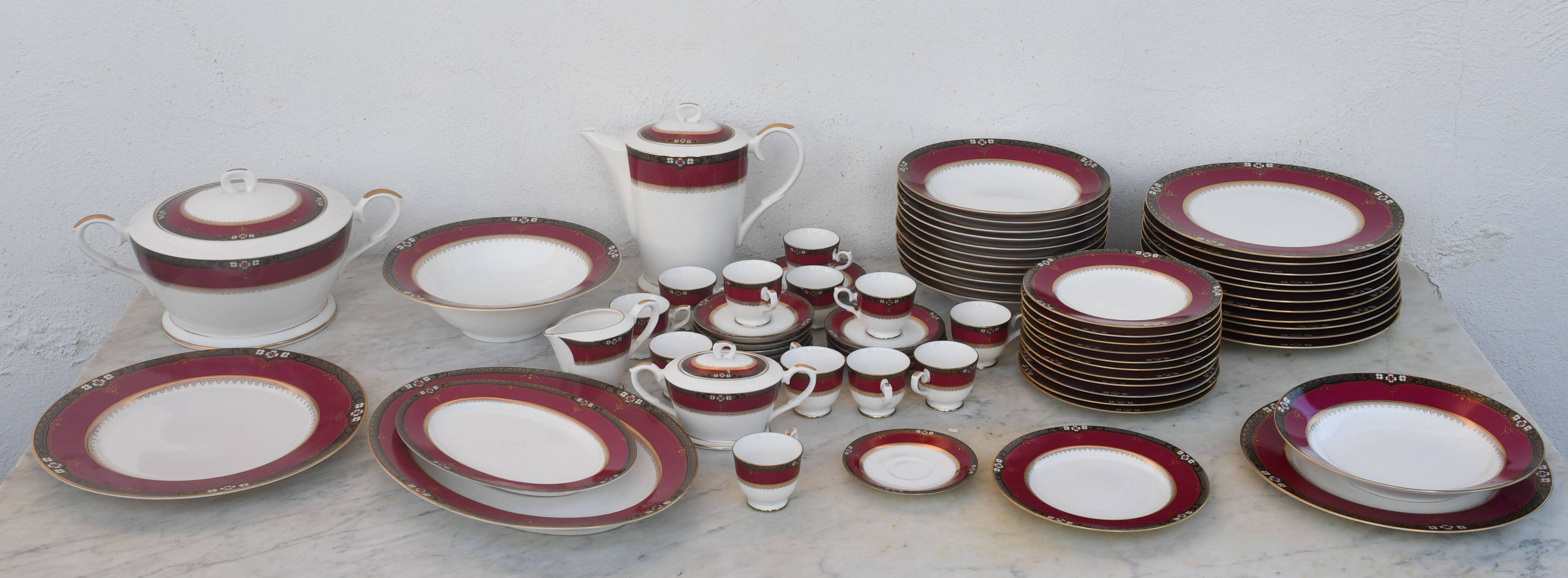 Elegant mid-century Japanese bone china service for 12 in white and noble red