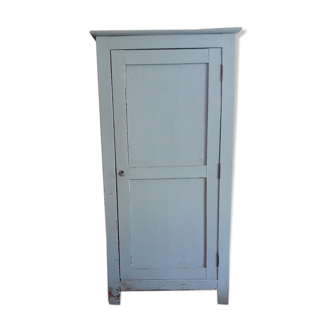 Armoire parisienne bleue