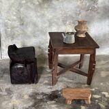 Stool, tabouret or low Japanese-style armchair in brutalist monoxyle radica.