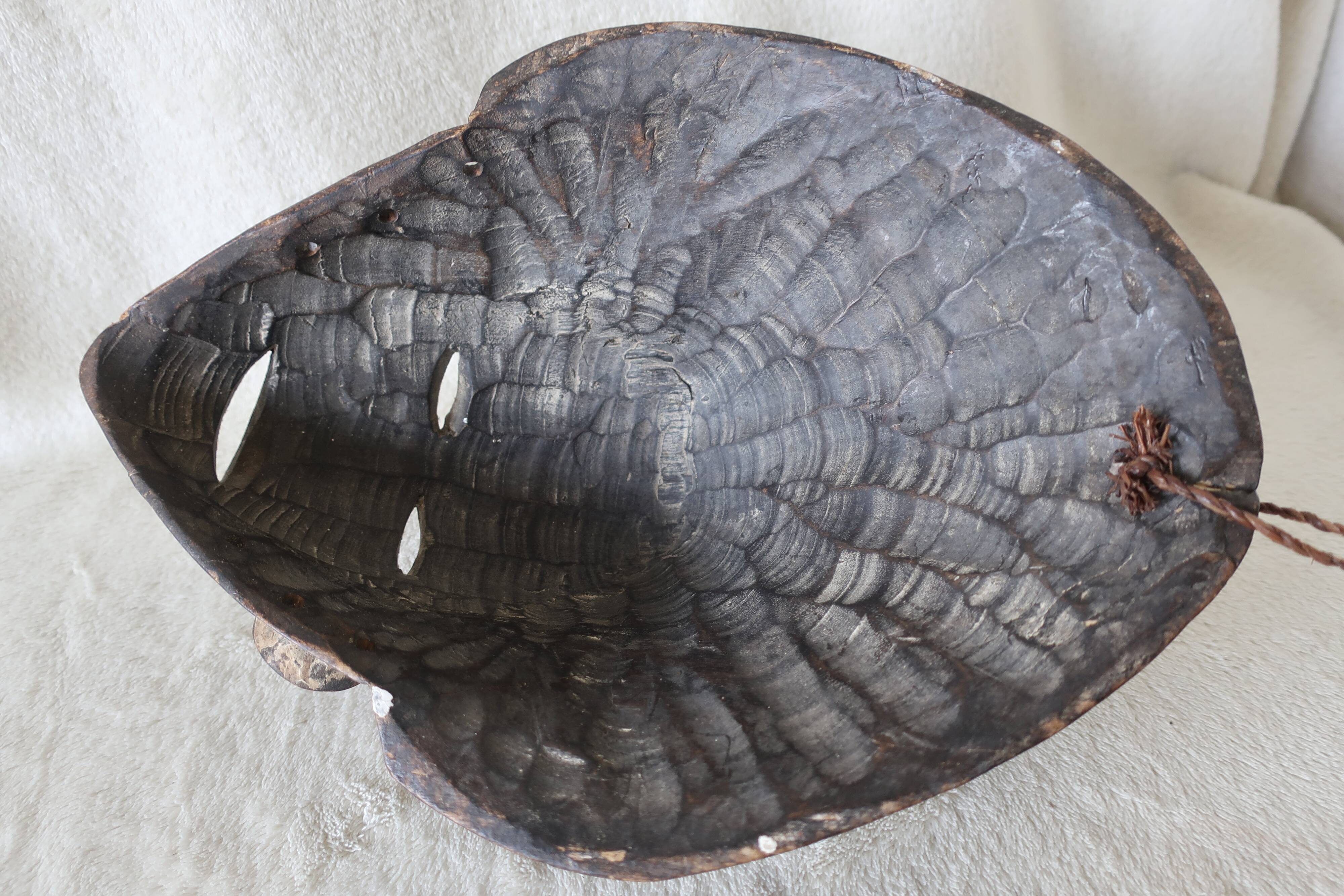 Vintage African Mask Carved and Patinated Wood, Gabon, Excellent Condition