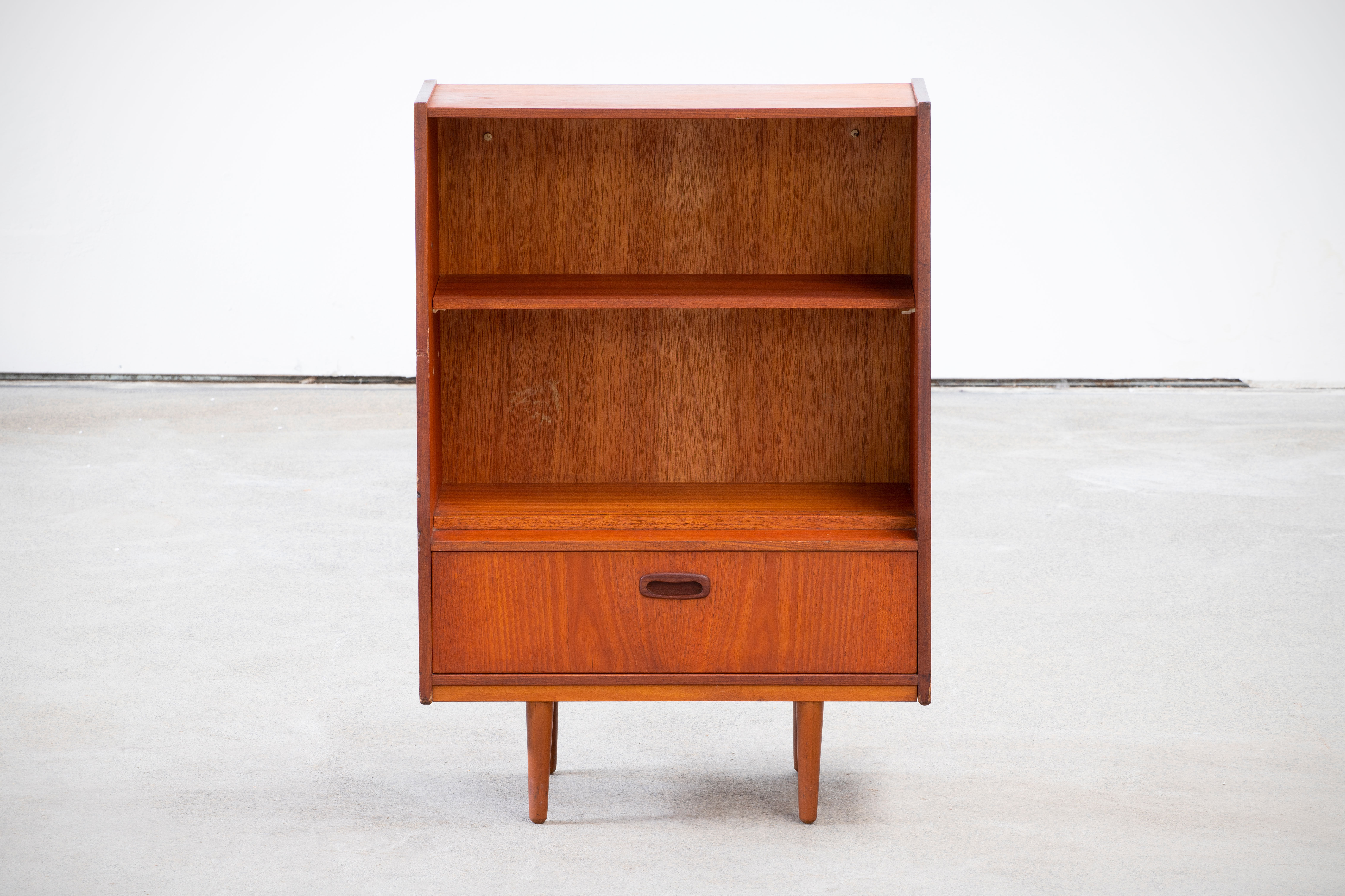 Vintage scandinavian entry furniture 1960