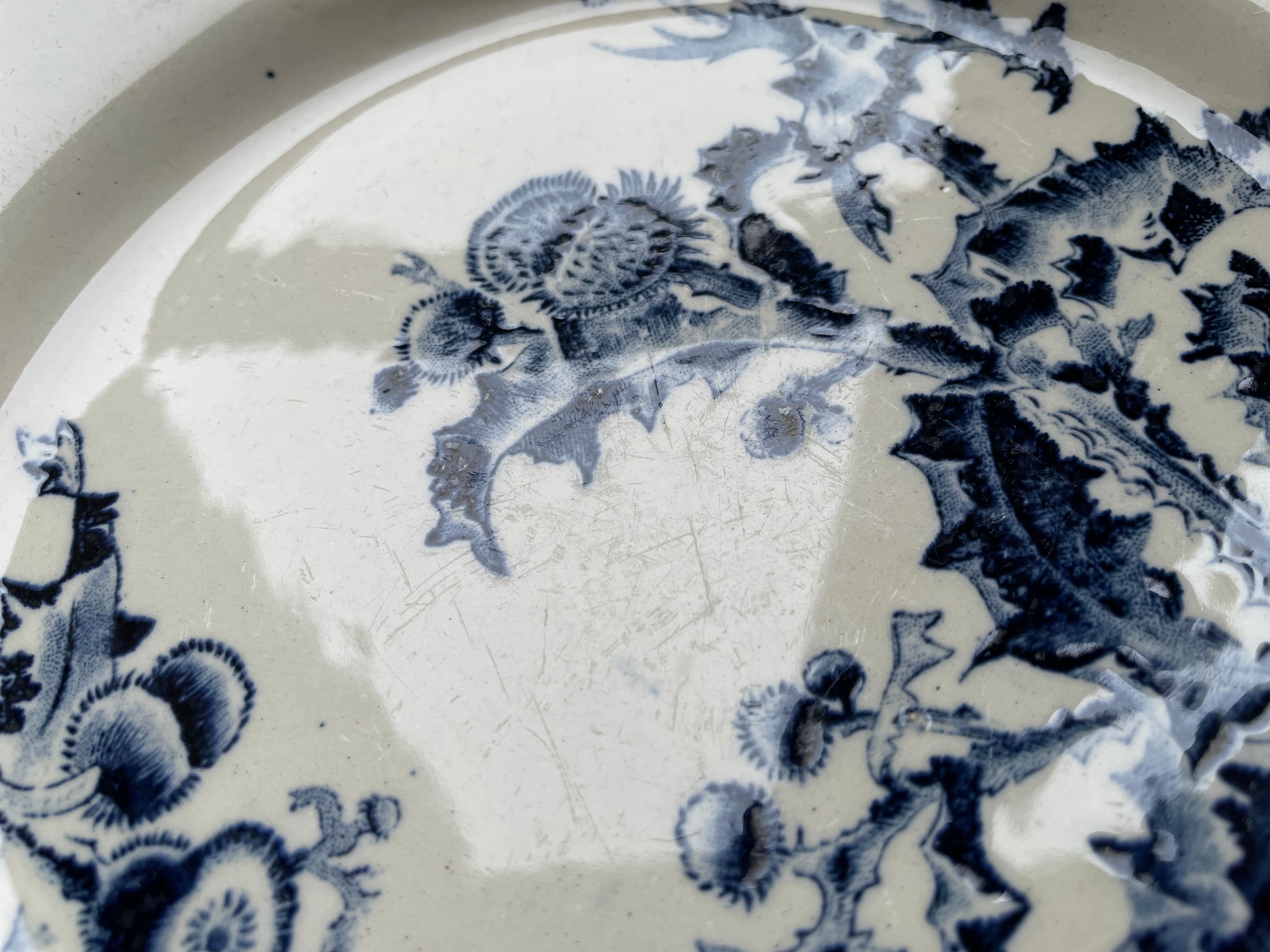 Flat plates Gien thistles