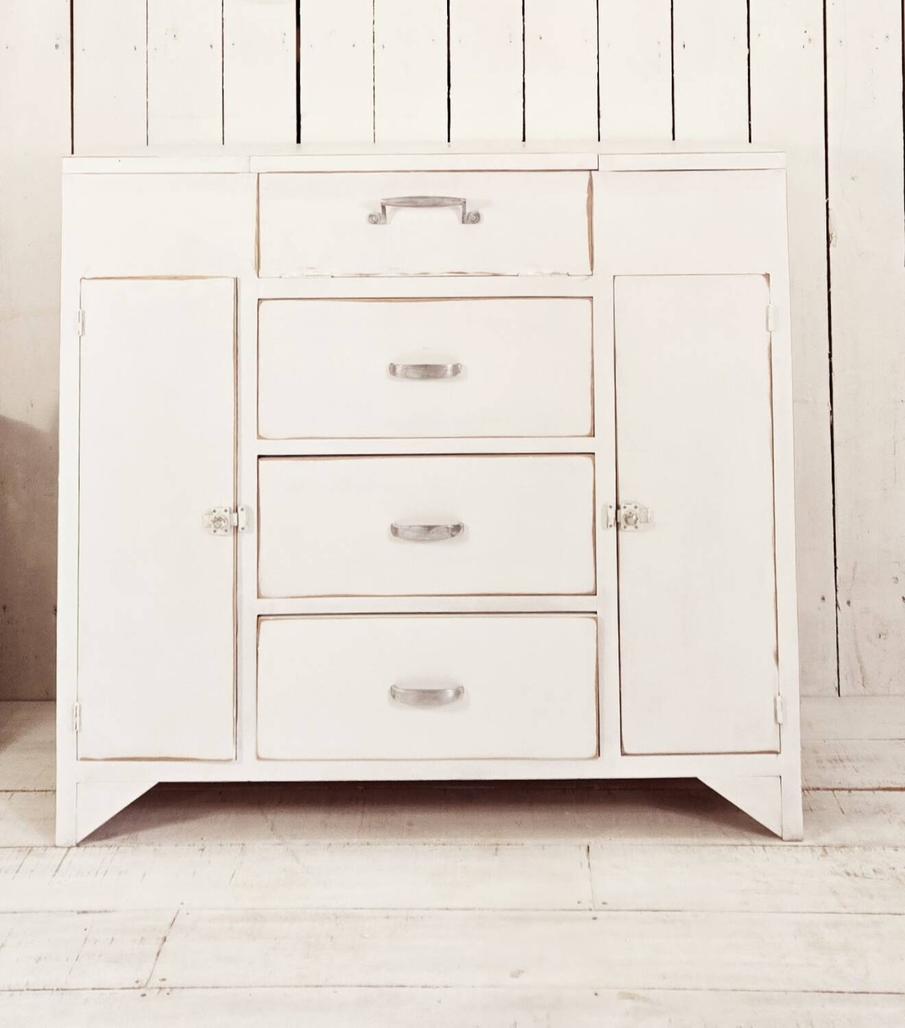 White painted wooden sideboard